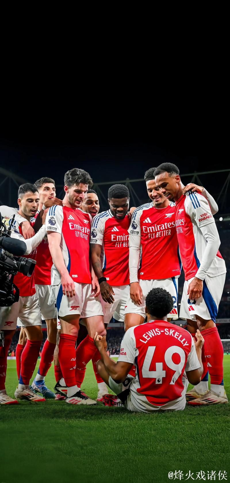 阿森纳强势归来,时隔17年重返欧冠巅峰 阿森纳强势归来,时隔17年重返欧冠巅峰