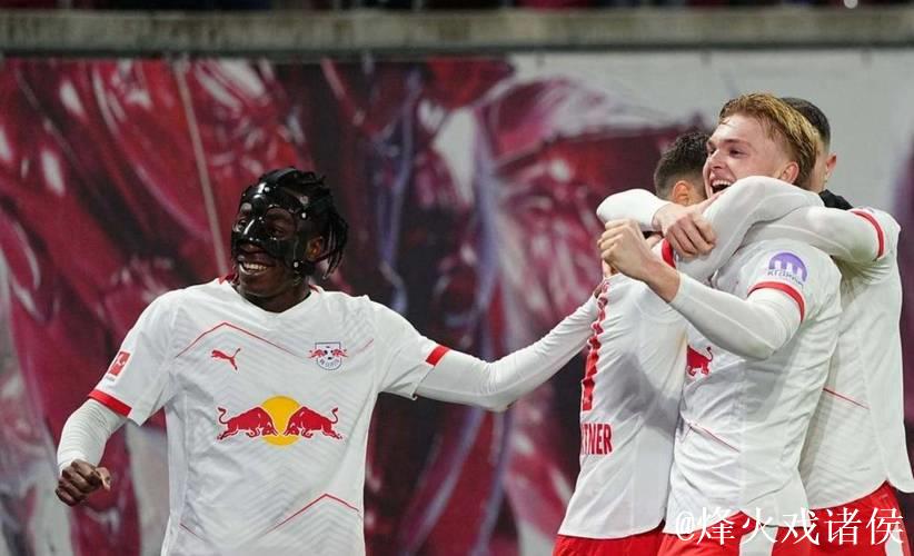 德甲19岁天才闪耀赛场：三球轰入，疯狂表现震撼全场